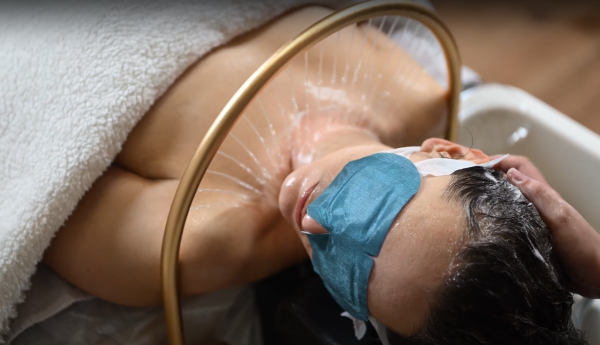 Asian Water Head Spa